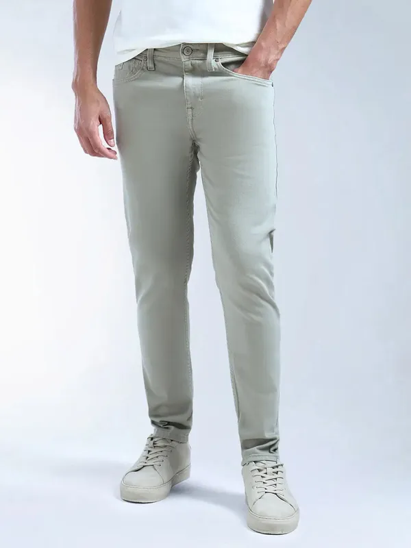 FLYING MACHINE solid light olive slim tapered denim