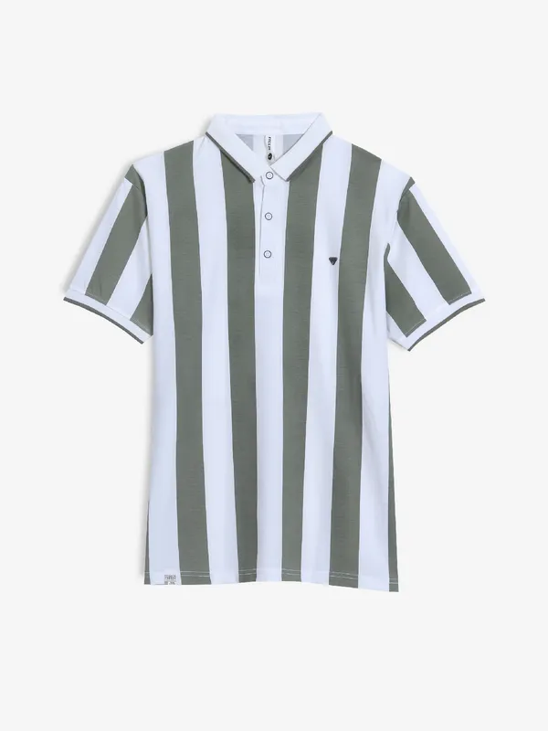 FREEZE pista green and white t-shirt