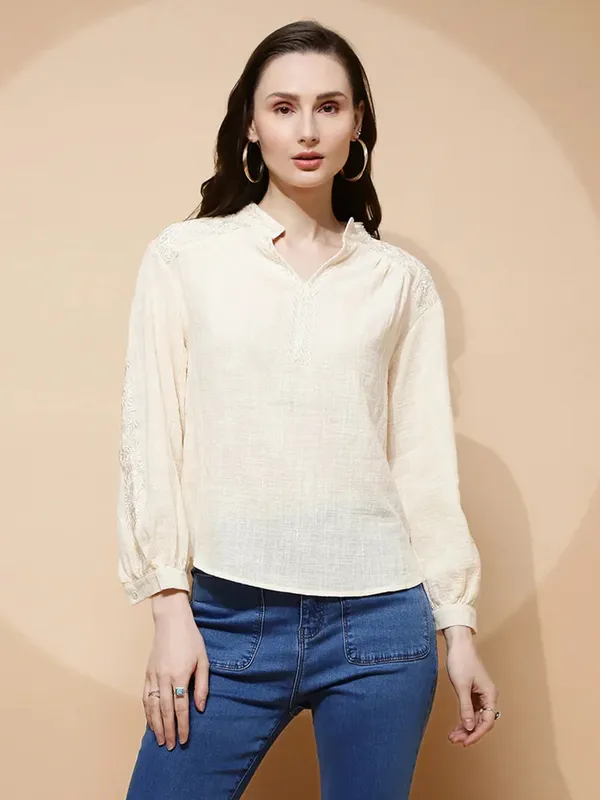 GLOBAL REPUBLIC cream plain cotton top