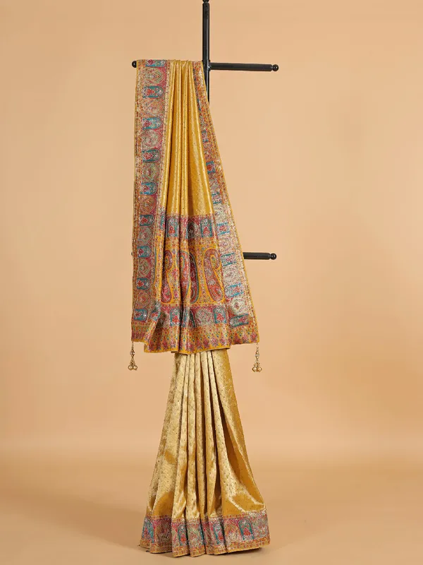 Golden silk saree with print for wedding