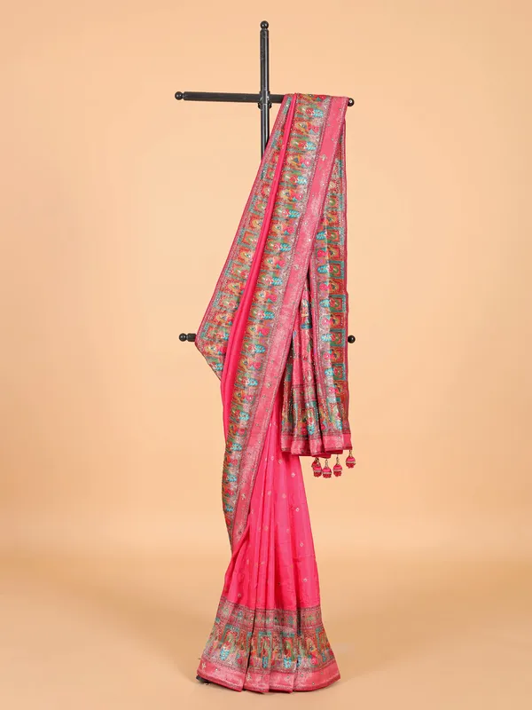 Gorgeous dark pink silk saree for wedding