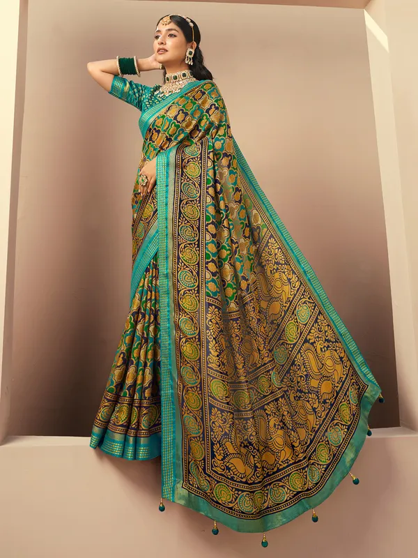 Graceful multi colour saree in soft georgette fabric