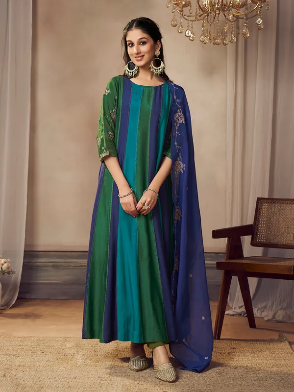 Green printed silk kurti set for women