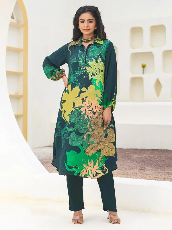 Green sequins worked crepe kurti set