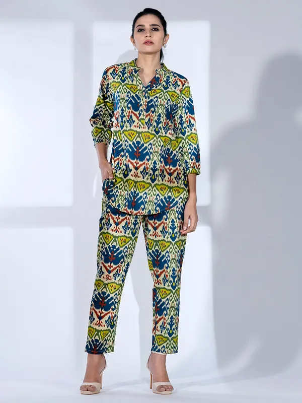 Green silk printed co-ord set for women