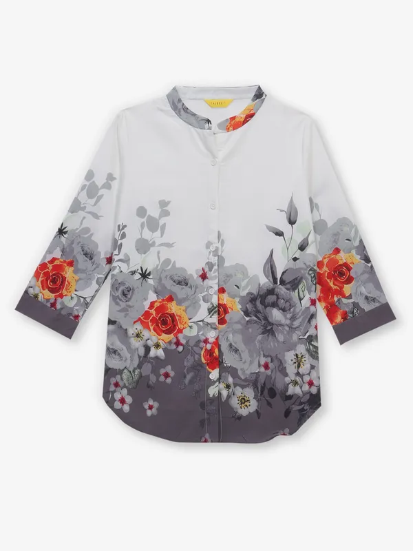 Grey silk tunic top with print