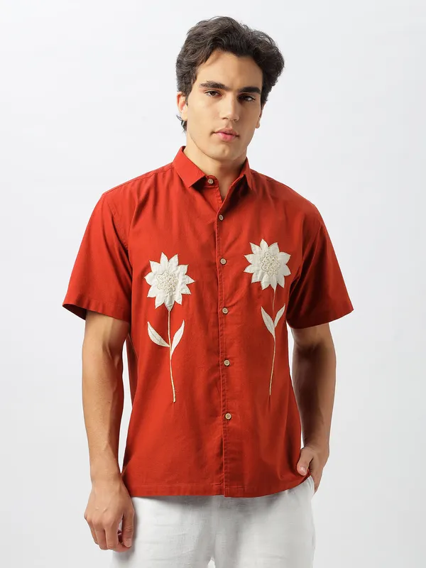 HAMPTONS rust red slim fti embroidered shirt