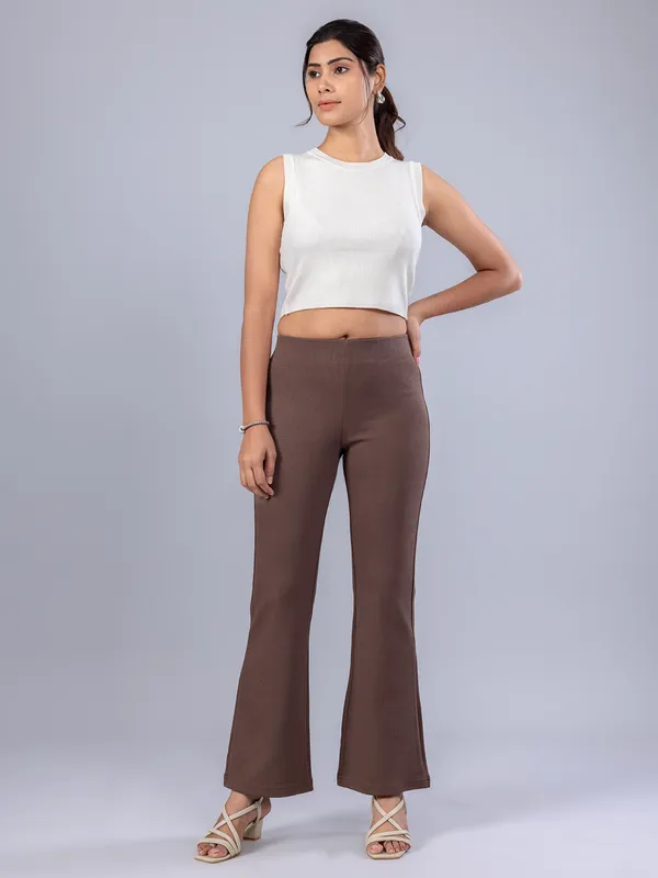 Khakhi lycra pant for women