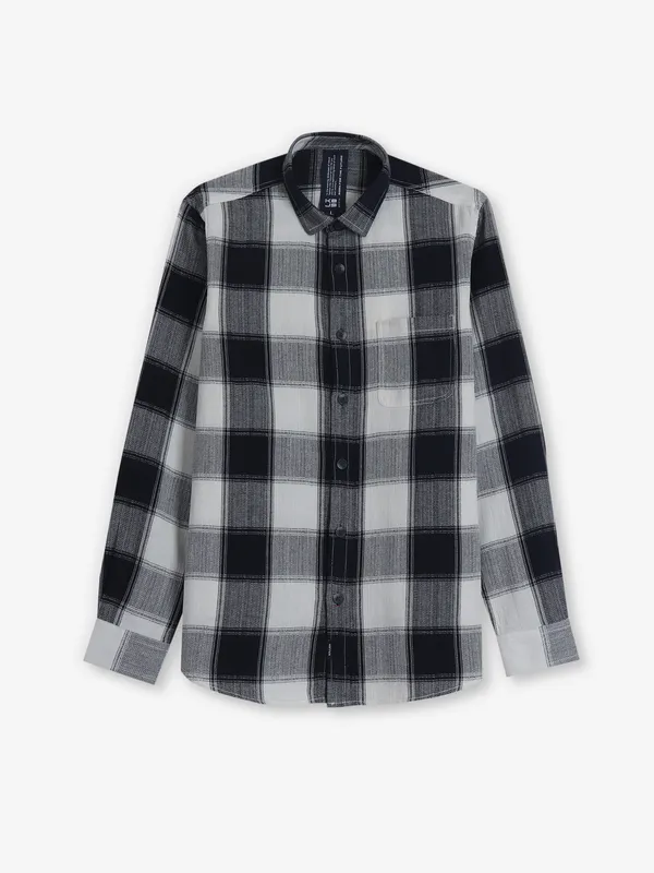 KILLER black and white checks shirt