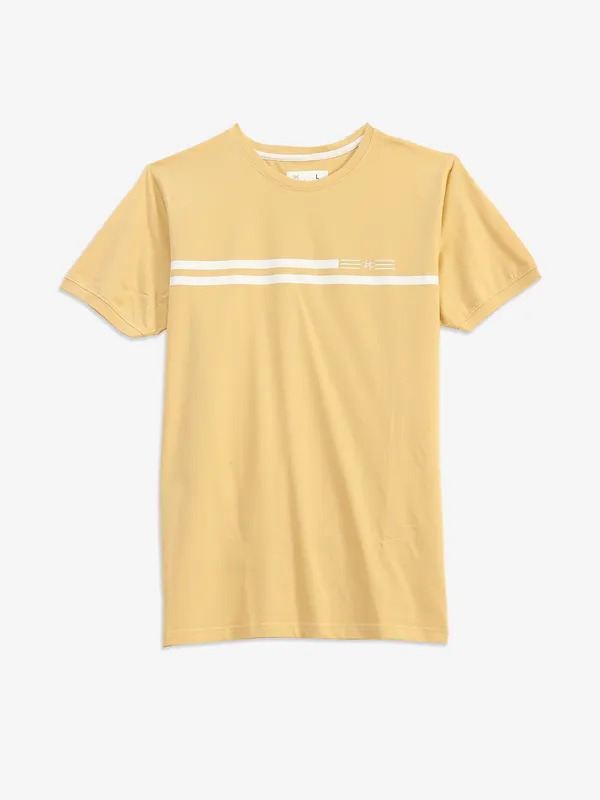 KUCHKUCH mustard yellow cotton t-shirt
