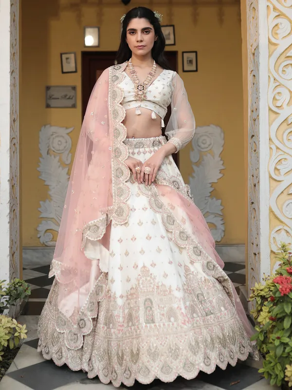 Latest cream lehenga choli for wedding