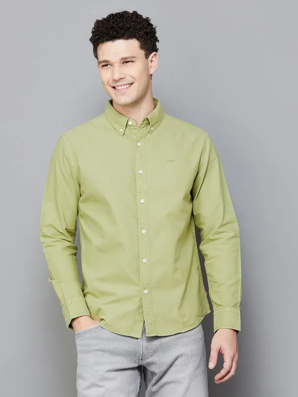 LEVIS pista green plain cotton shirt