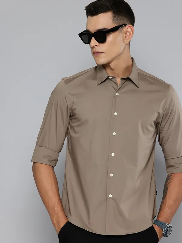 LEVIS plain pastel beige silk shirt