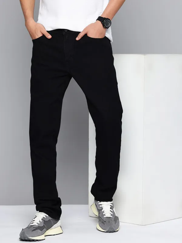 LEVIS solid dark black slim fit denim jeans