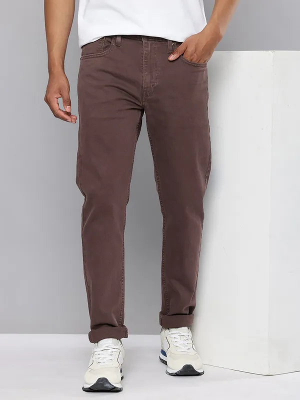 LEVIS solid wine denim slim tapered jeans