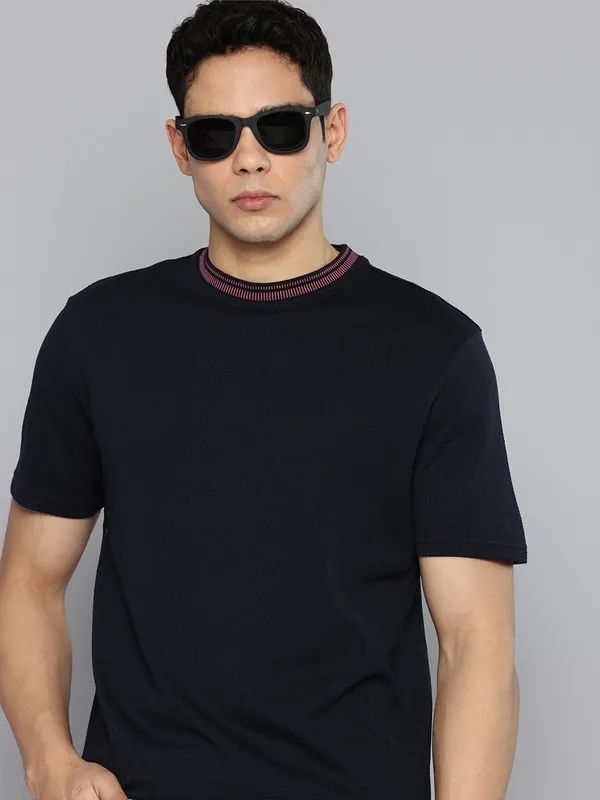LEVIS textured black knitted mens t-shirt