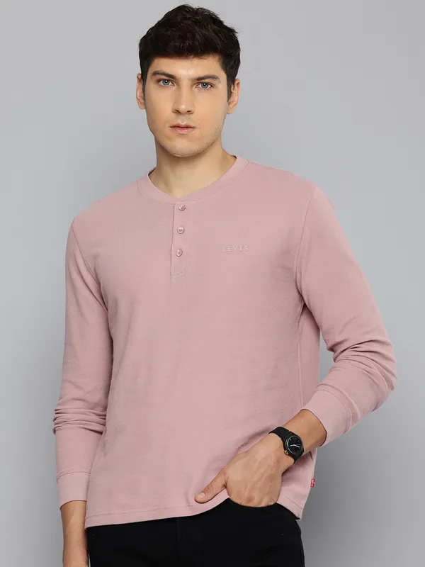 LEVIS textured light peach cotton t-shirt for men