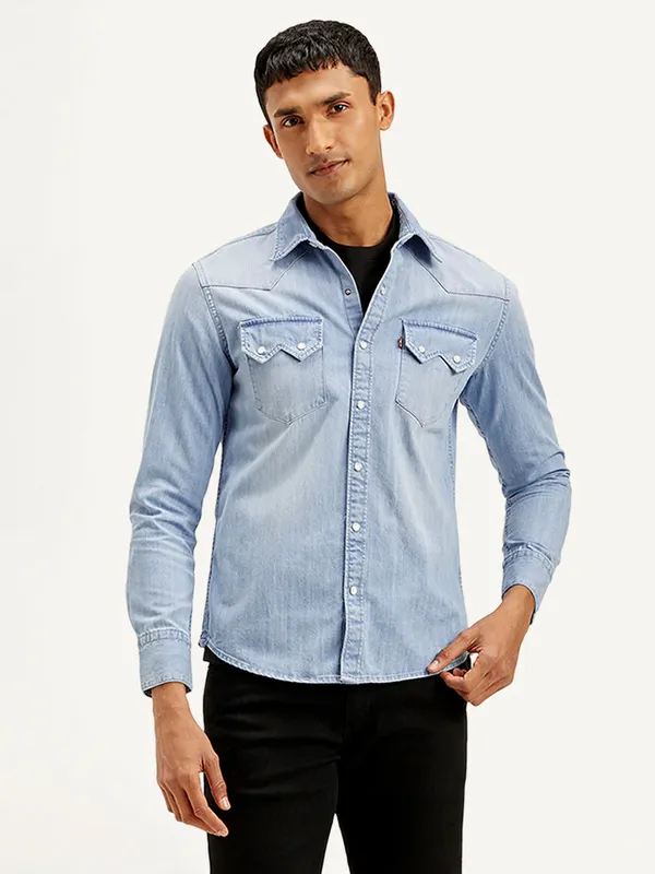 LEVIS washed light blue casual denim shirt