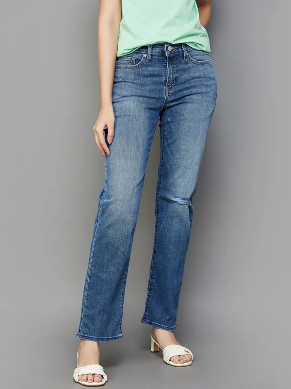 LEVIS washed light blue jeans