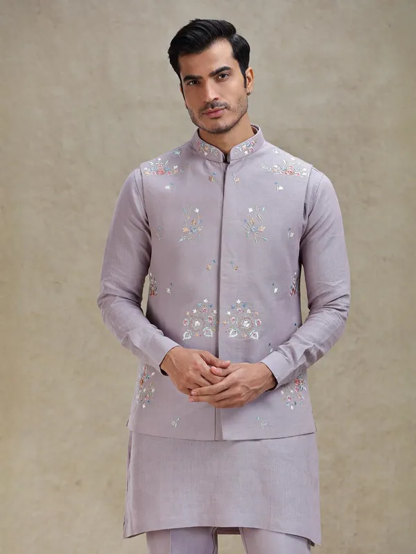Lilac purple kurta jacket set adorn in embroidery