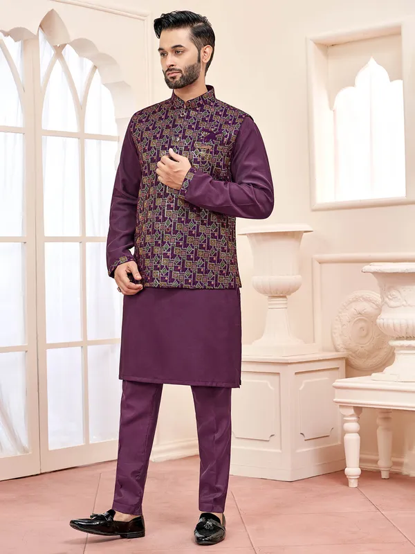 Magnificent dark purple waistcoat set for men