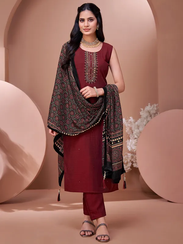 Maroon silk salwar suit with printed black dupatta