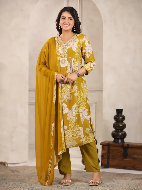 Mehendi grace printed kurti set with dupatta
