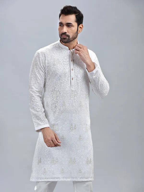 Minimalist white georgette kurta set for men