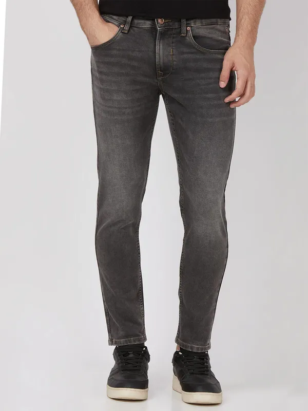 MUFTI grey ankle  fit washed jeans