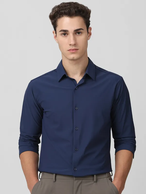 MUFTI navy plain slim fit casual shirt for men