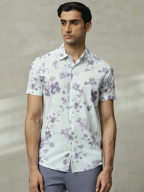 MUFTI white and purple printed casual slim fit shirt