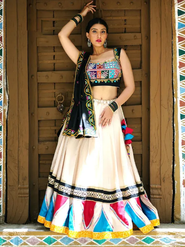 Multi color cotton silk chaniya choli for navratri