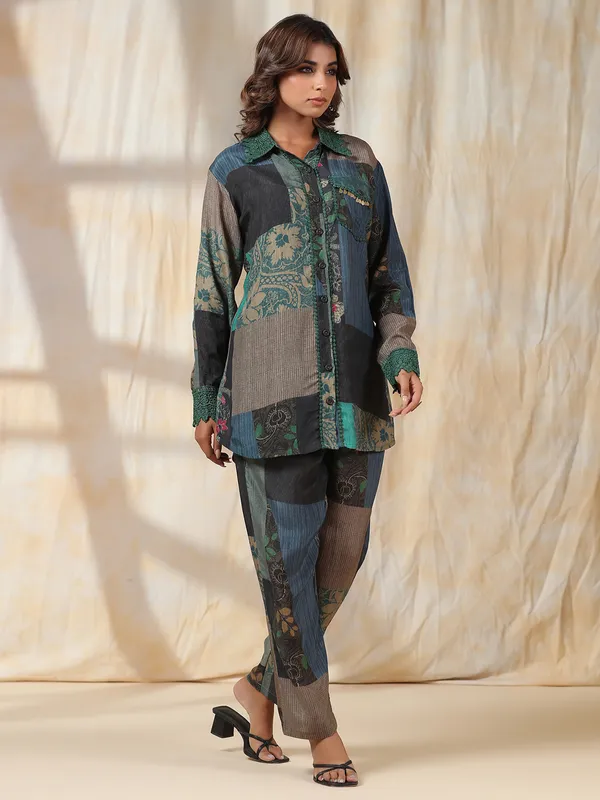 Multi color linen co-ord set