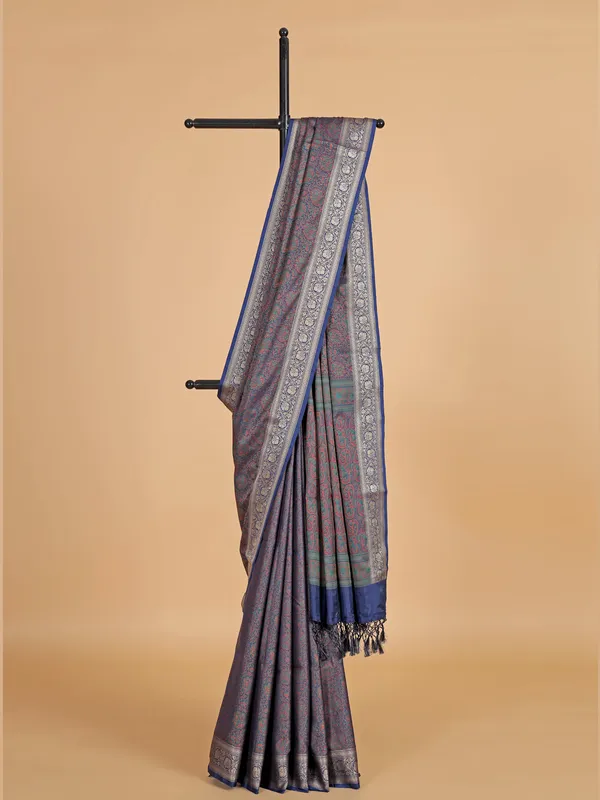 Navy silk saree with attractive motif pattern