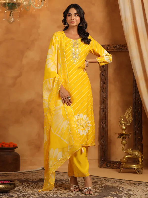 Newest yellow cotton silk kurti set