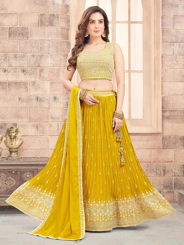 Newest yellow lehenga choli with dupatta