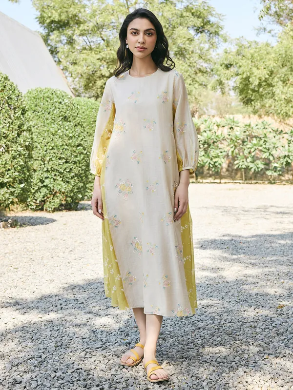 Off white and green printed kurti in muslin cotton