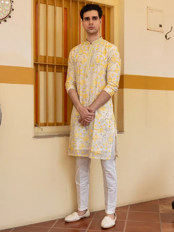 Off white cotton kurta pajama for men