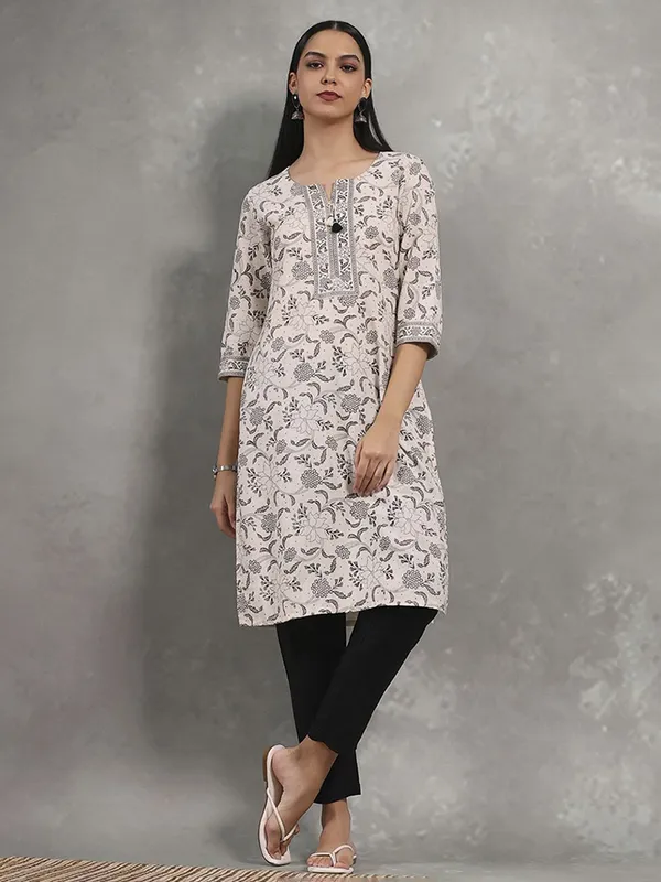 Off white cotton printed kurti for women casual wear