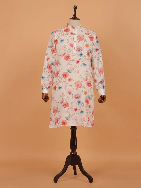 Off white floral kurta set for men