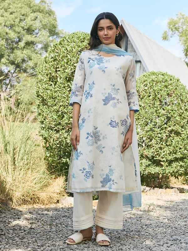 Off white muslin cotton  salwar suit with dupatta