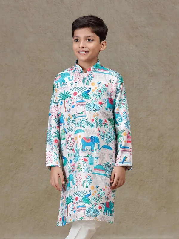 Off white silk kurta set with print