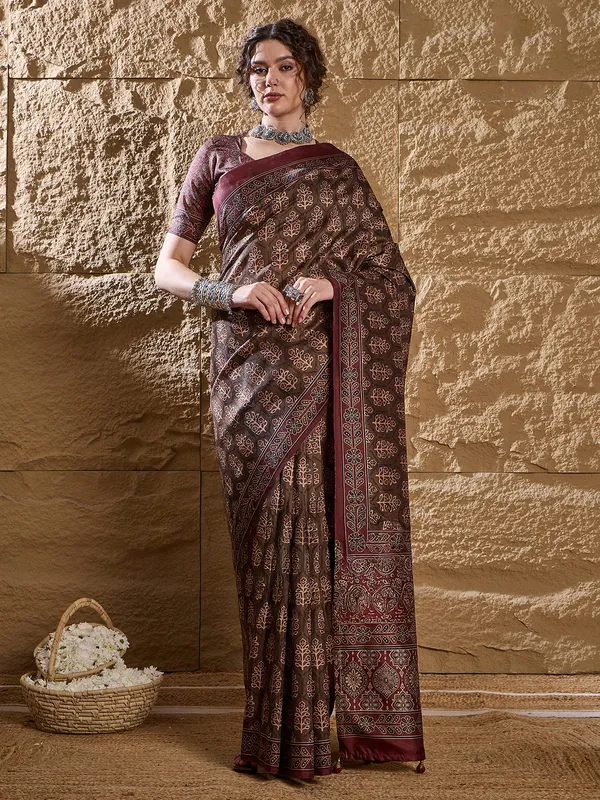 Olive silk saree with digital printed design
