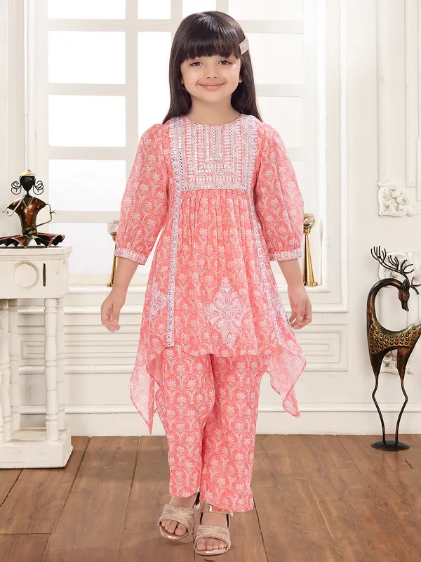 Peach georgette salwar suit with aabla work