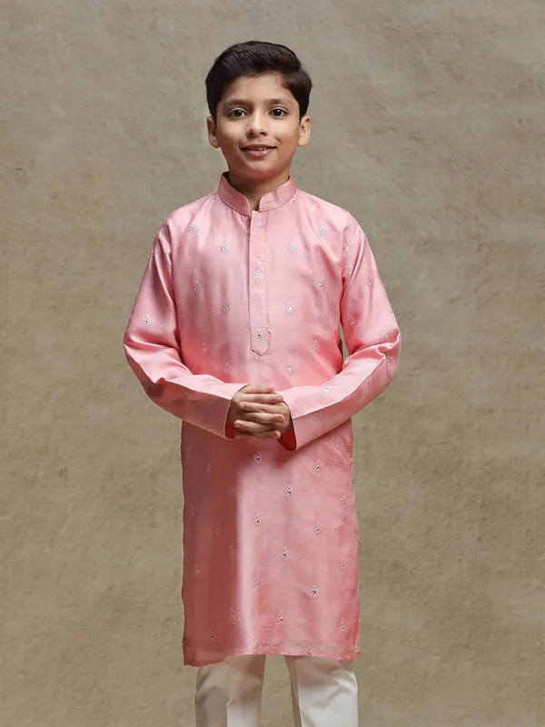 Peach silk printed kurta set