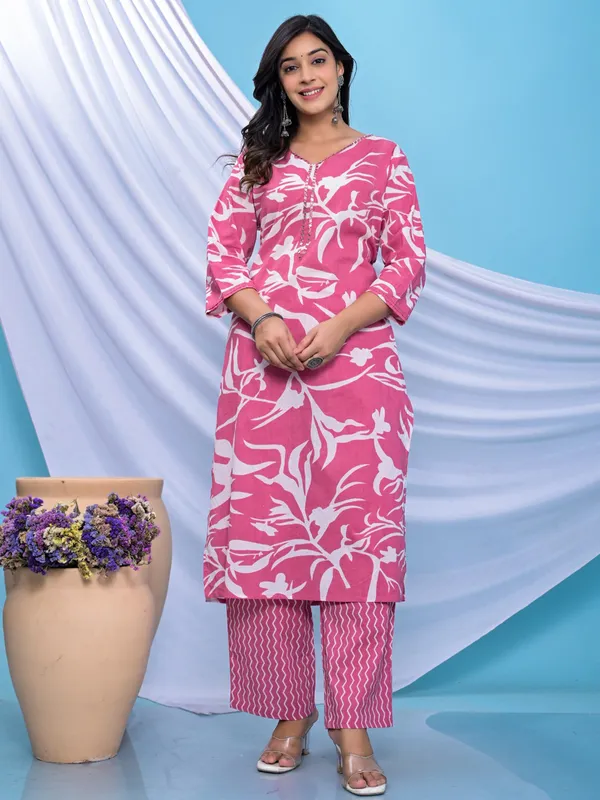 Pink casual cotton kurti set