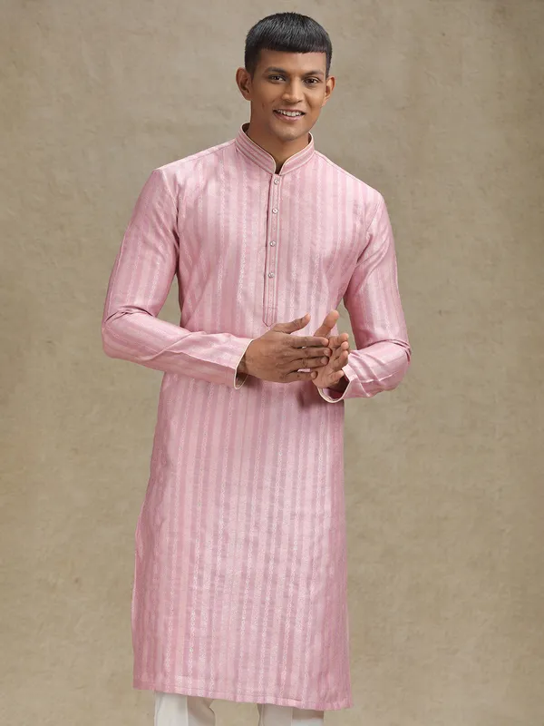 Pink kurta pajama in textured stripe pattern