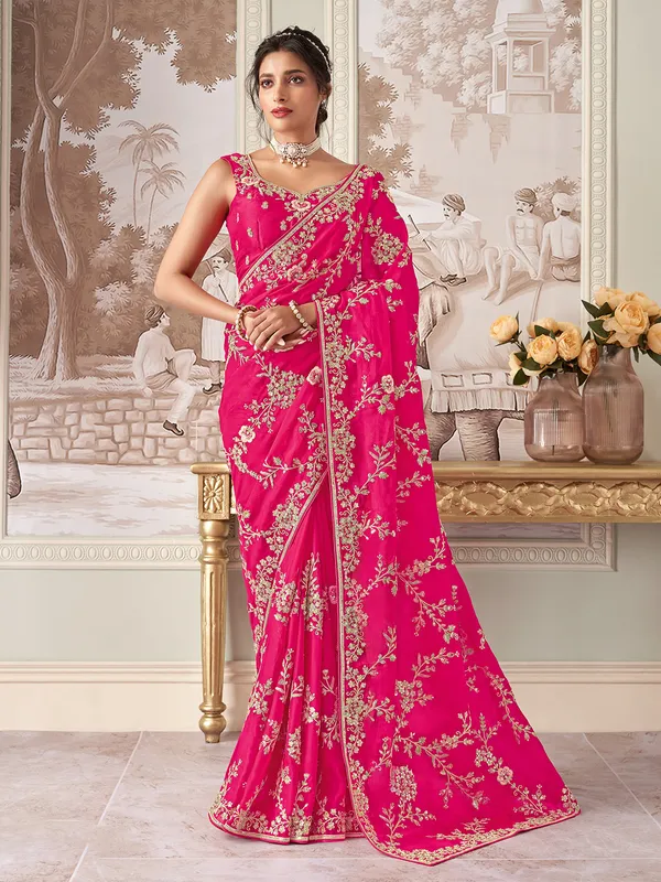 Pink organza saree for wedding glamour