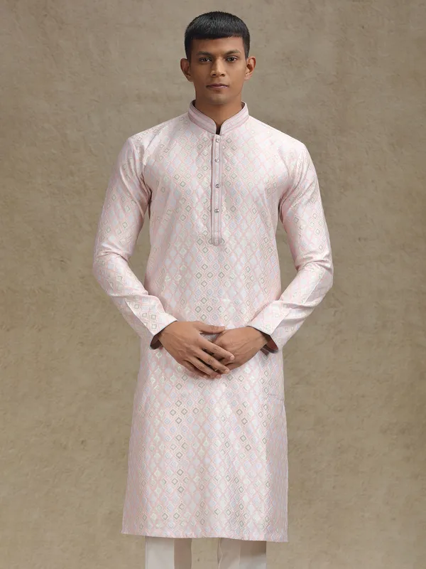 Pink serene kurta pajama set in zari work