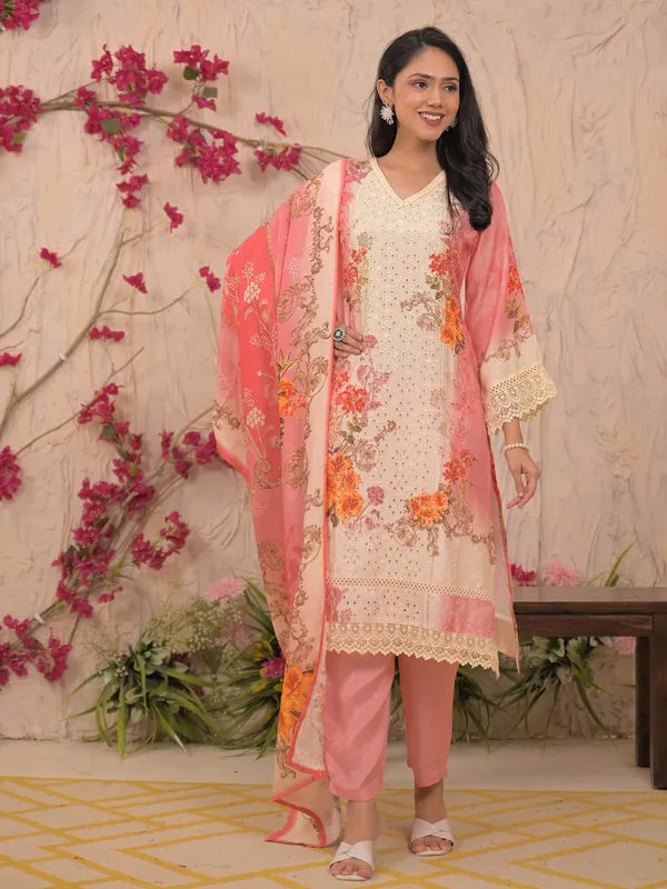 Pink silk kurti set with cutdana embellishment